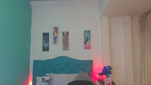 Snapshot of Cinthya-Gomez6 chatting on March 13, 11:51 am Cinthya-Gomez6 online show from March 13, 11:51 am