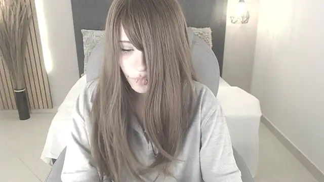 Snapshot of celestica_rose chatting on June 11, 9:13 pm celestica rose online show from June 11, 9:13 pm