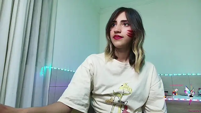 Snapshot of linnie_ chatting on September 19, 6:59 am linnie  online show from September 19, 6:59 am