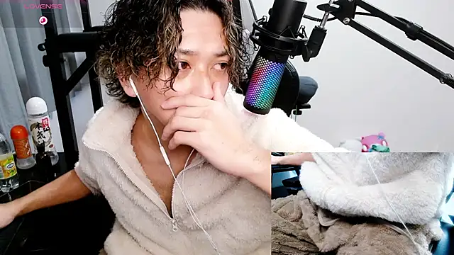 Snapshot of Shizukuu chatting on January 26, 12:58 am Shizukuu online show from January 26, 12:58 am