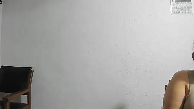 tetasgrandes karol online show from March 4, 2:28 am