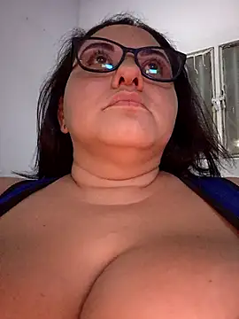 tetasgrandes karol online show from March 14, 4:07 am