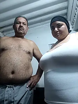 tetasgrandes karol online show from April 15, 4:08 am