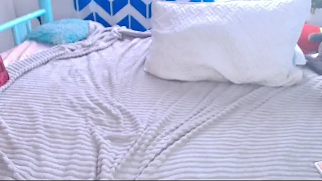 Sweet MaryJane2 online show from April 21, 7:50 pm