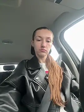 Snapshot of KateRedgar chatting on June 17, 2:29 pm KateRedgar online show from June 17, 2:29 pm