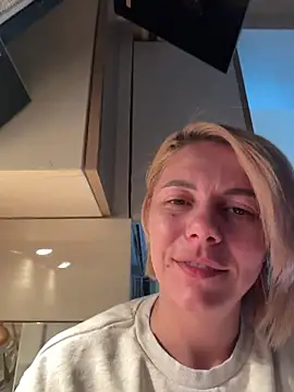 tanyagrey online show from January 19, 7:01 am