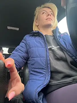 tanyagrey online show from March 30, 8:48 am