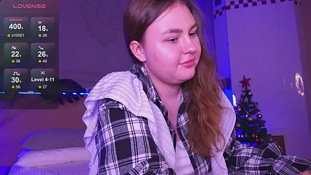 Mia  Peach online show from December 27, 1:53 am