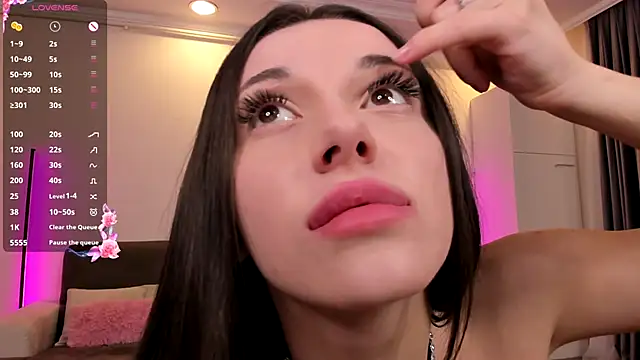 Snapshot of SweetAmeliaaa chatting on October 7, 7:22 pm SweetAmeliaaa online show from October 7, 7:22 pm