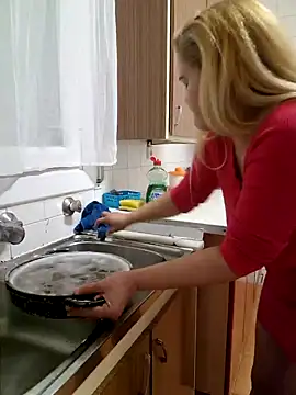 Snapshot of lamorbosa37 chatting on December 5, 7:49 pm lamorbosa37 online show from December 5, 7:49 pm