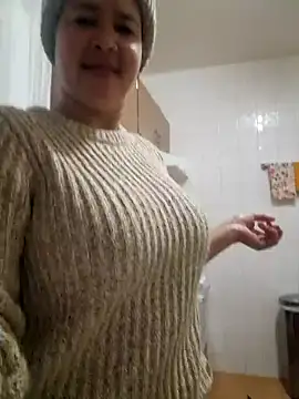 Snapshot of lamorbosa37 chatting on December 28, 10:55 pm lamorbosa37 online show from December 28, 10:55 pm