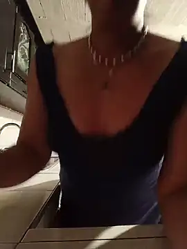 Snapshot of amatista_3012 chatting on July 25, 2:47 pm amatista 3012 online show from July 25, 2:47 pm