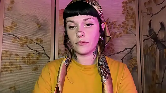 Snapshot of Marcelinegoddess chatting on June 9, 3:40 am Marcelinegoddess online show from June 9, 3:40 am