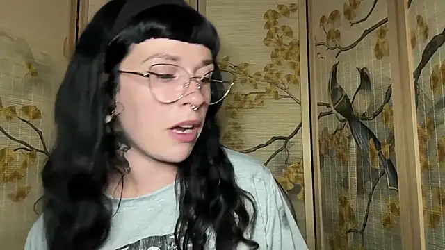 Snapshot of Marcelinegoddess chatting on July 29, 4:21 am Marcelinegoddess online show from July 29, 4:21 am