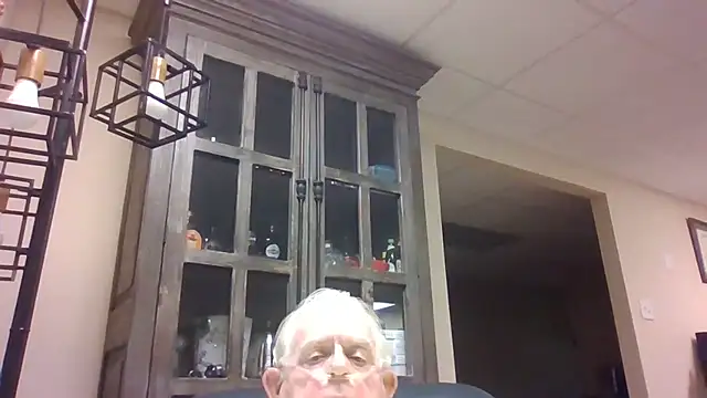 bootlegmanz online show from April 5, 8:17 pm