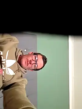 TheSouthernKing online show from April 21, 5:14 am