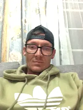 Snapshot of TheSouthernKing chatting on May 24, 6:57 pm TheSouthernKing online show from May 24, 6:57 pm