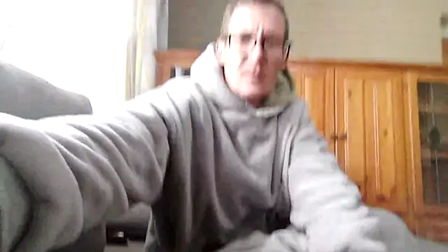 Snapshot of TheSouthernKing chatting on May 29, 11:52 am TheSouthernKing online show from May 29, 11:52 am