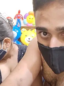 IND COUPLE1 online show from February 25, 7:36 pm