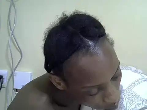 Snapshot of Iam_Rona chatting on January 24, 12:52 am Iam Rona online show from January 24, 12:52 am