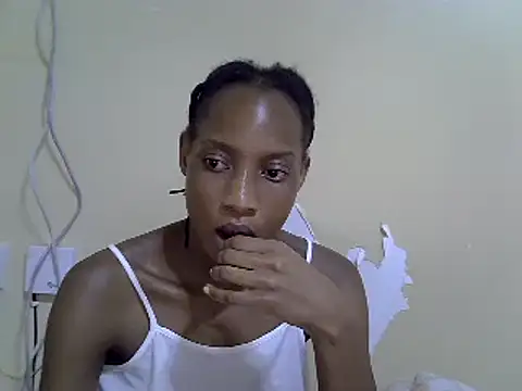 Snapshot of Iam_Rona chatting on February 1, 8:37 pm Iam Rona online show from February 1, 8:37 pm