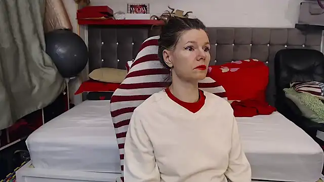 Snapshot of kellyterapy chatting on February 15, 6:32 am kellyterapy online show from February 15, 6:32 am