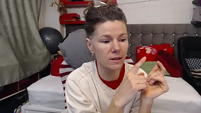 Snapshot of kellyterapy chatting on February 17, 3:36 am kellyterapy online show from February 17, 3:36 am