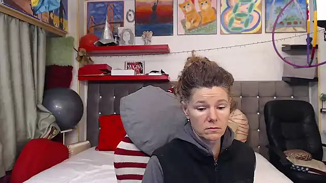 Snapshot of kellyterapy chatting on February 27, 7:03 pm kellyterapy online show from February 27, 7:03 pm