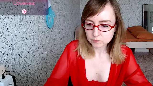 Snapshot of Athena_Richards chatting on June 13, 9:40 am Athena Richards online show from June 13, 9:40 am