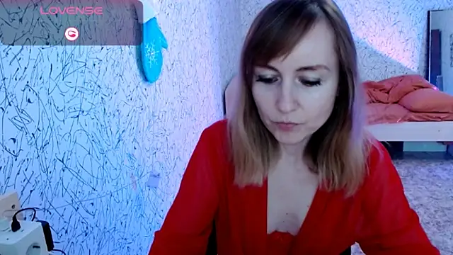 Snapshot of Athena_Richards chatting on June 18, 4:33 pm Athena Richards online show from June 18, 4:33 pm