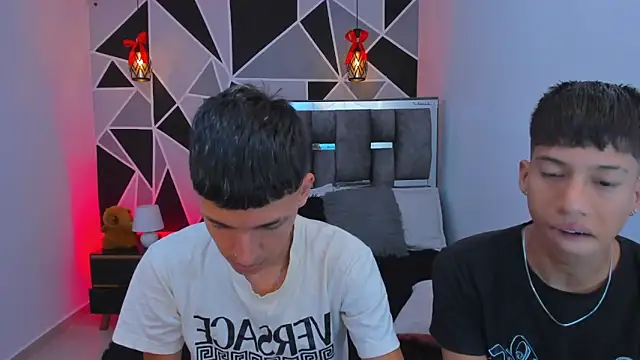 Juan Nd Steven online show from March 11, 3:23 am