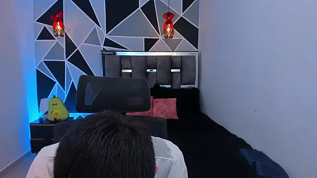 Juan Nd Steven online show from April 9, 12:43 am