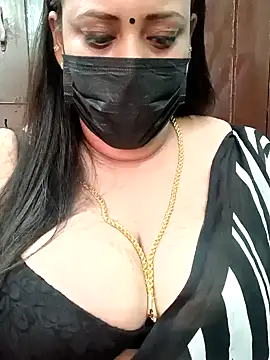 Snapshot of ashikaa_r chatting on December 22, 9:00 am ashikaa r online show from December 22, 9:00 am