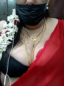 Snapshot of ashikaa_r chatting on December 29, 1:49 pm ashikaa r online show from December 29, 1:49 pm