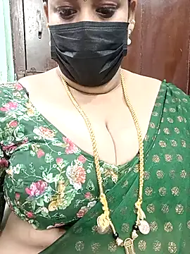 Snapshot of ashikaa_r chatting on March 16, 5:50 pm ashikaa r online show from March 16, 5:50 pm