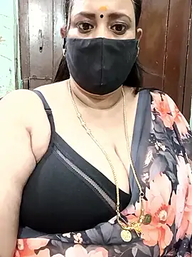 Snapshot of ashikaa_r chatting on November 3, 6:09 pm ashikaa r online show from November 3, 6:09 pm