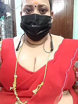 Snapshot of ashikaa_r chatting on May 5, 5:43 pm ashikaa r online show from May 5, 5:43 pm