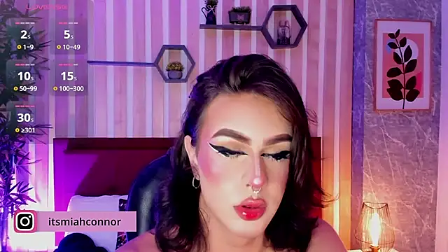 miah connor online show from November 24, 6:29 pm