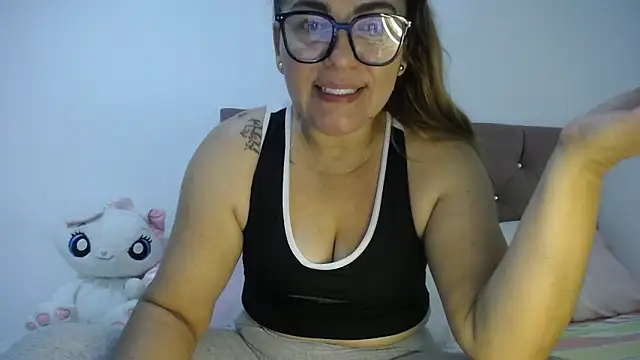 mirand zackyx online show from April 8, 12:27 pm