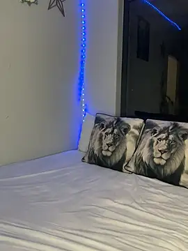 Dime-   online show from February 18, 11:44 pm