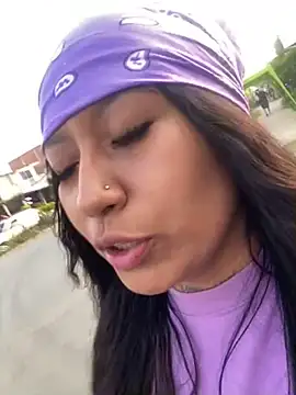 Snapshot of luisa16xxx chatting on February 10, 10:19 pm luisa16xxx online show from February 10, 10:19 pm