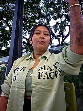 Snapshot of luisa16xxx chatting on September 18, 10:34 pm luisa16xxx online show from September 18, 10:34 pm