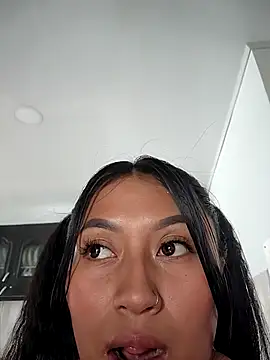 Snapshot of luisa16xxx chatting on October 15, 7:25 pm luisa16xxx online show from October 15, 7:25 pm