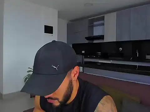 Alexander Martines online show from November 20, 8:52 pm