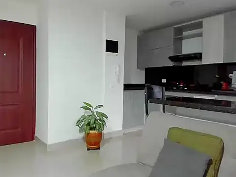 Alexander Martines online show from December 3, 10:30 pm