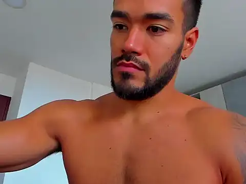 Alexander Martines online show from February 1, 2:37 pm