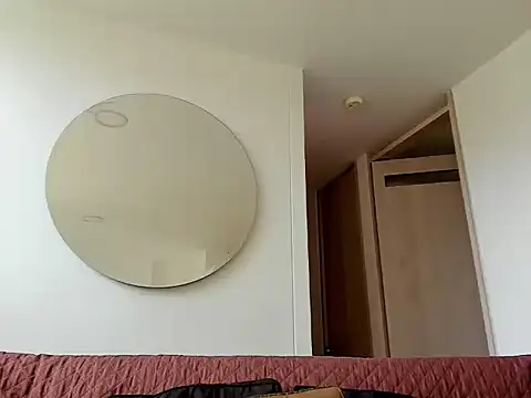 Snapshot of Alexander_Martines chatting on April 29, 9:21 pm Alexander Martines online show from April 29, 9:21 pm