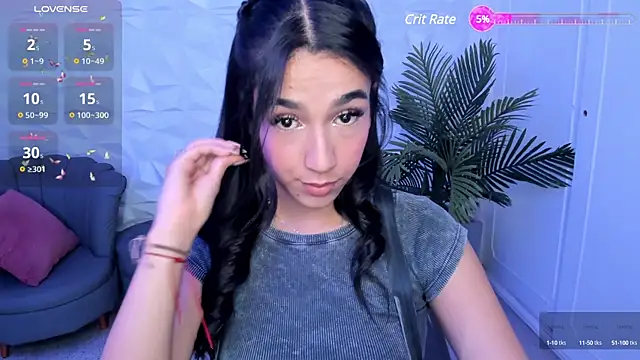 Snapshot of SaraaMills chatting on February 21, 7:10 pm SaraaMills online show from February 21, 7:10 pm