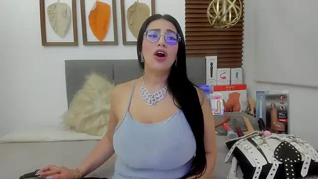 Snapshot of Scarleth_swann chatting on March 15, 2:14 am Scarleth swann online show from March 15, 2:14 am