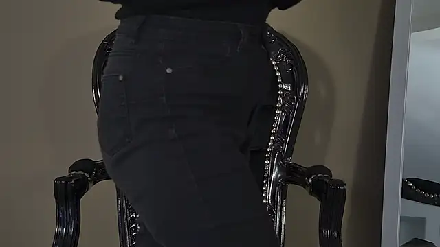 AliceMunro online show from February 21, 8:32 pm